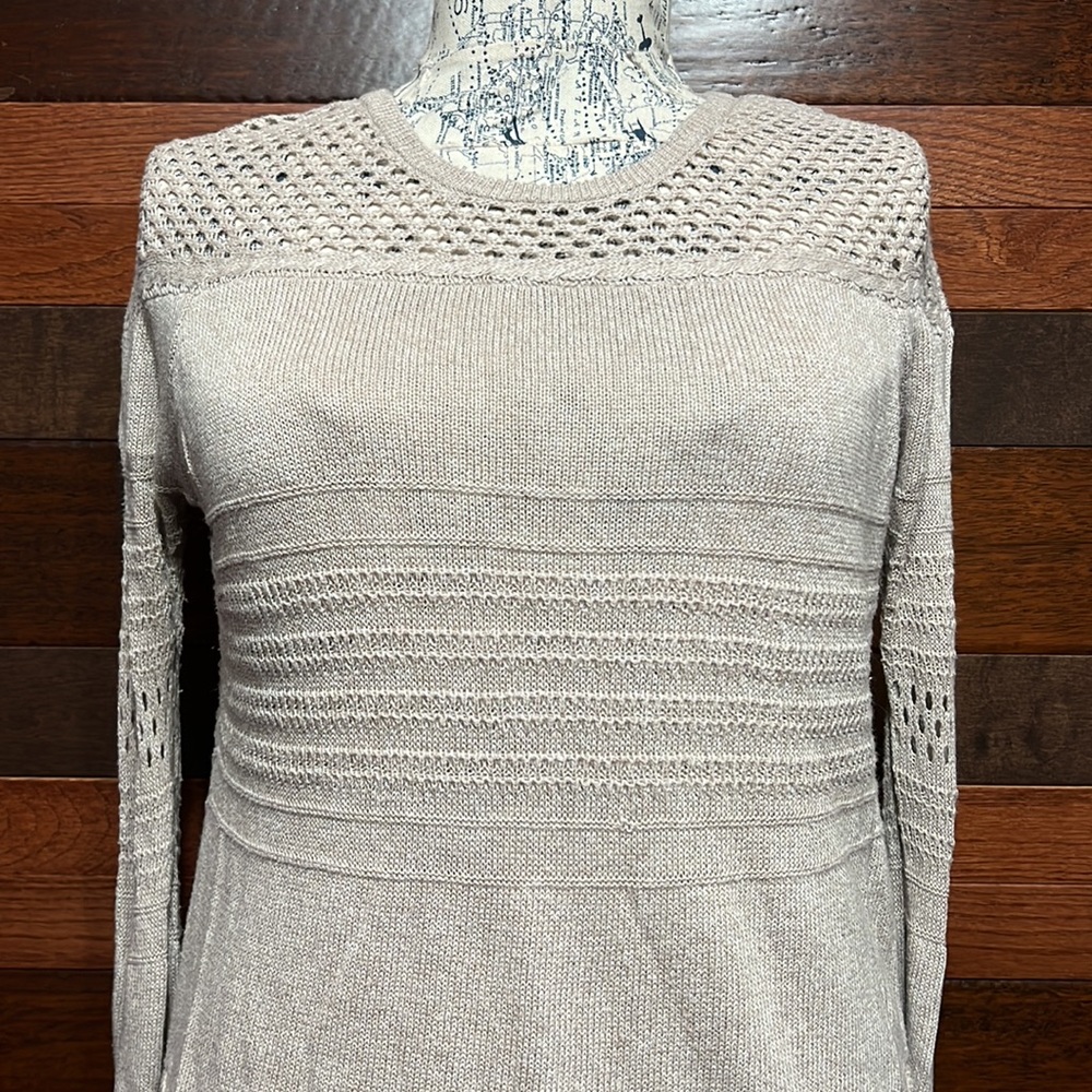 Knox Rose Scoop Neck Long Sleeve Knitted Cream Colored Sweater - Picture 4 of 11